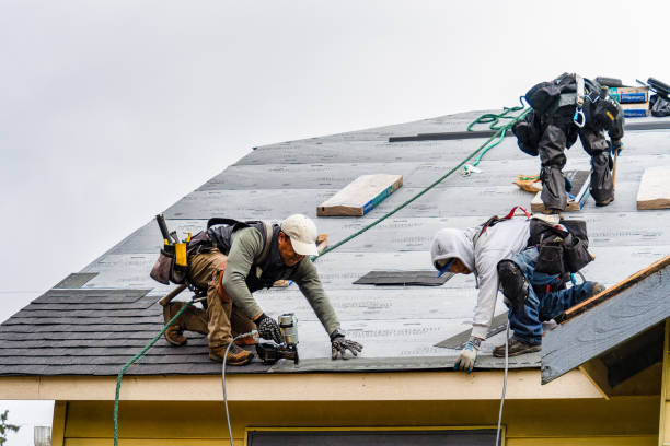 Professional Gutter Installation technician working in George, WA